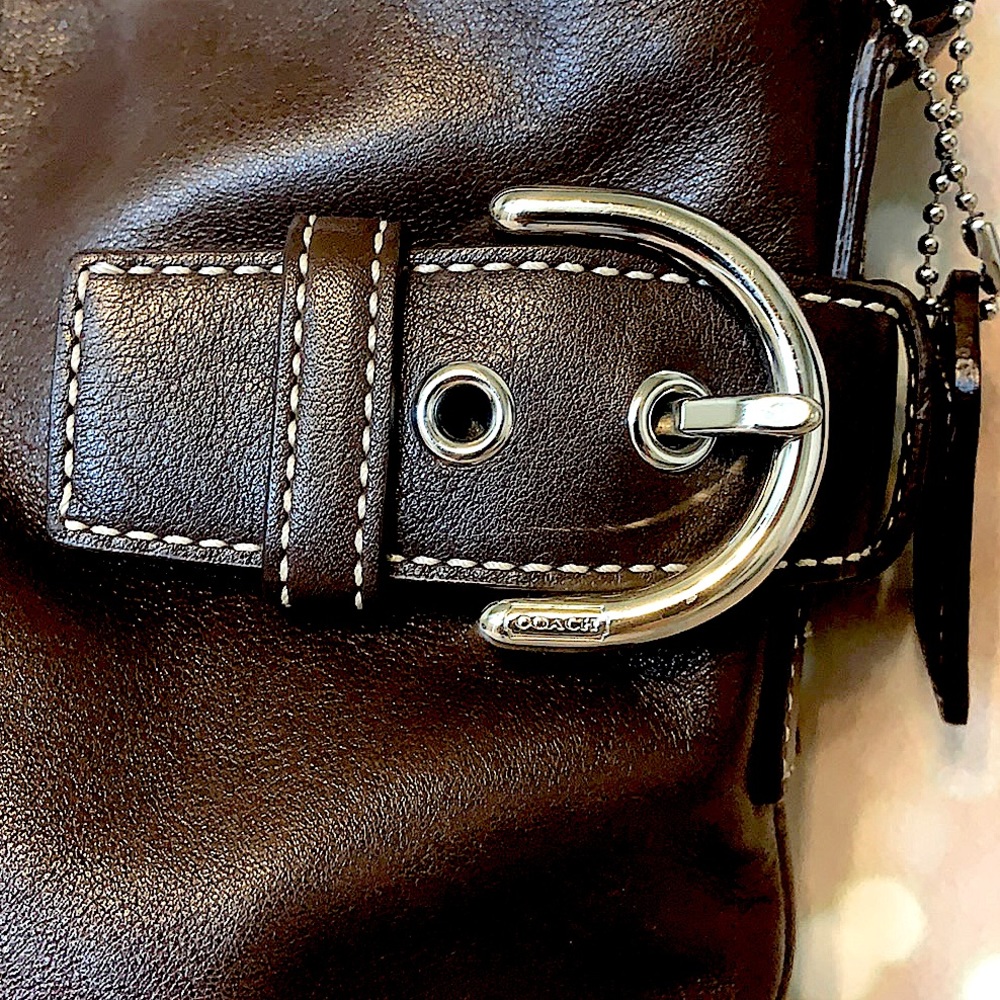 Coach Chocolate Brown Shoulder Bag - Picture 3 of 9